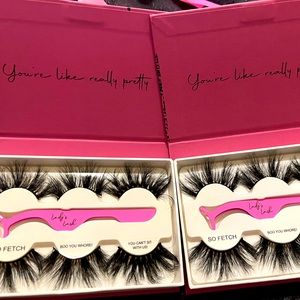 Long Soft Lashes (Lady’s Lash)
